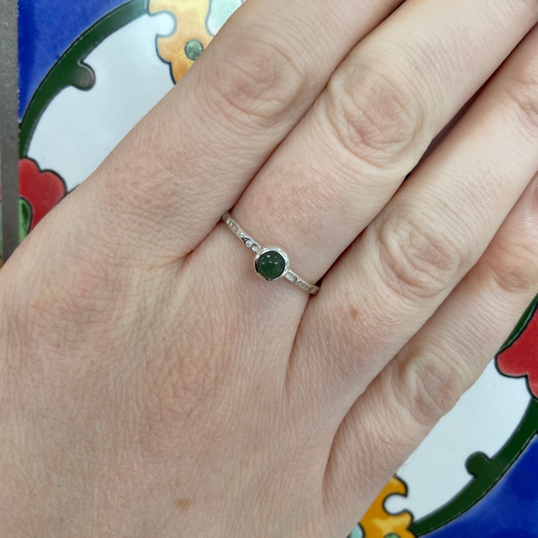 Sterling silver pepe New Zealand greenstone ring