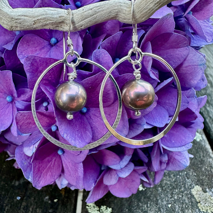 coffee coloured freshwater pearl earrings
