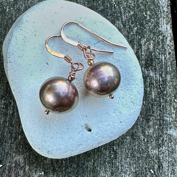coffee coloured freshwater pearl earrings