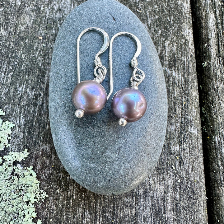 simple peacock freshwater pearl earrings