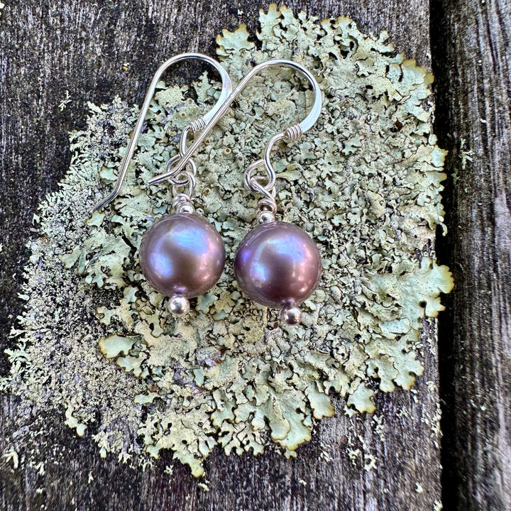 simple peacock freshwater pearl earrings