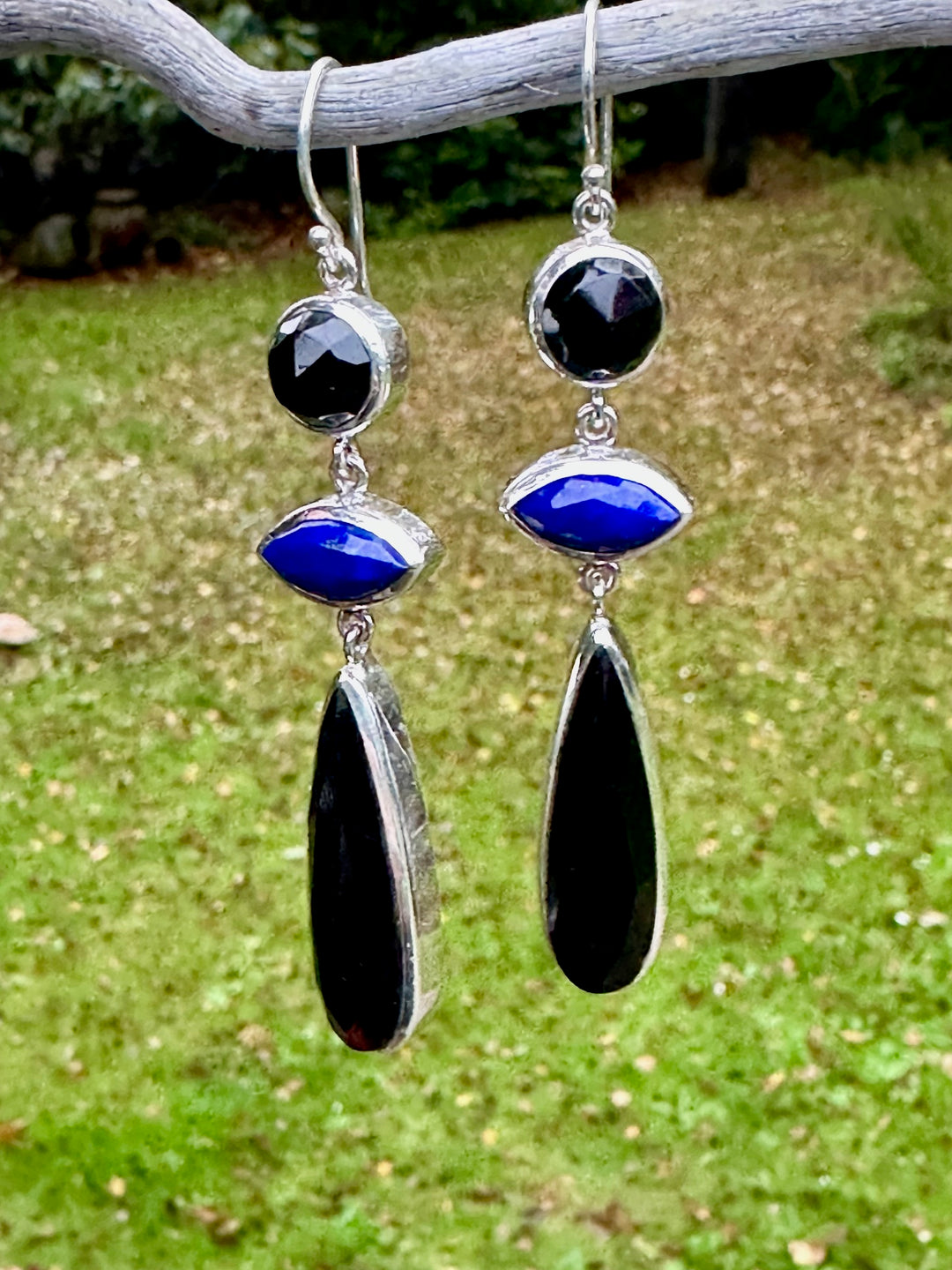 Black onyx and lapis lazuli earrings