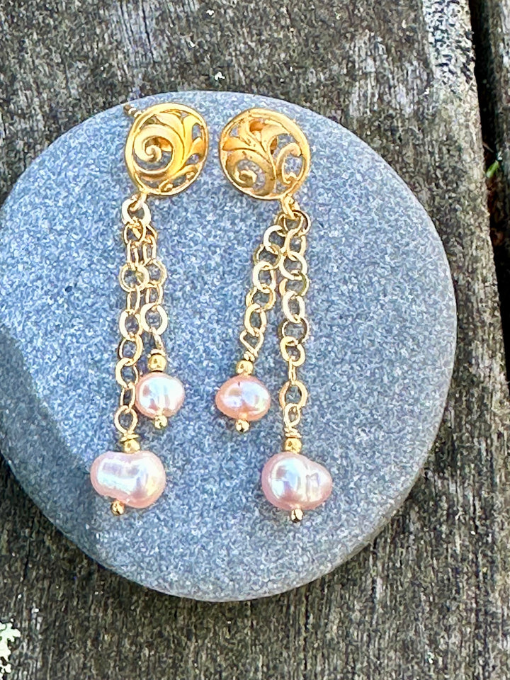 pink freshwater pearl earrings