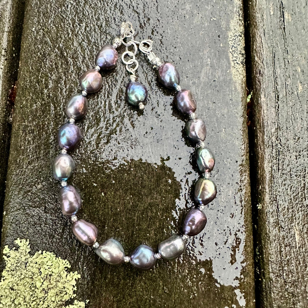 Peacock freshwater pearl bracelet