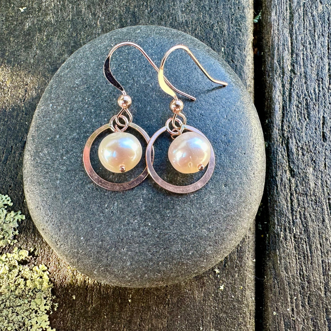 white freshwater pearl earrings