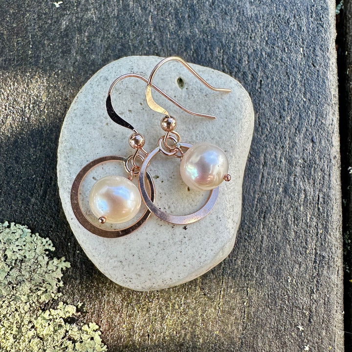 white freshwater pearl earrings