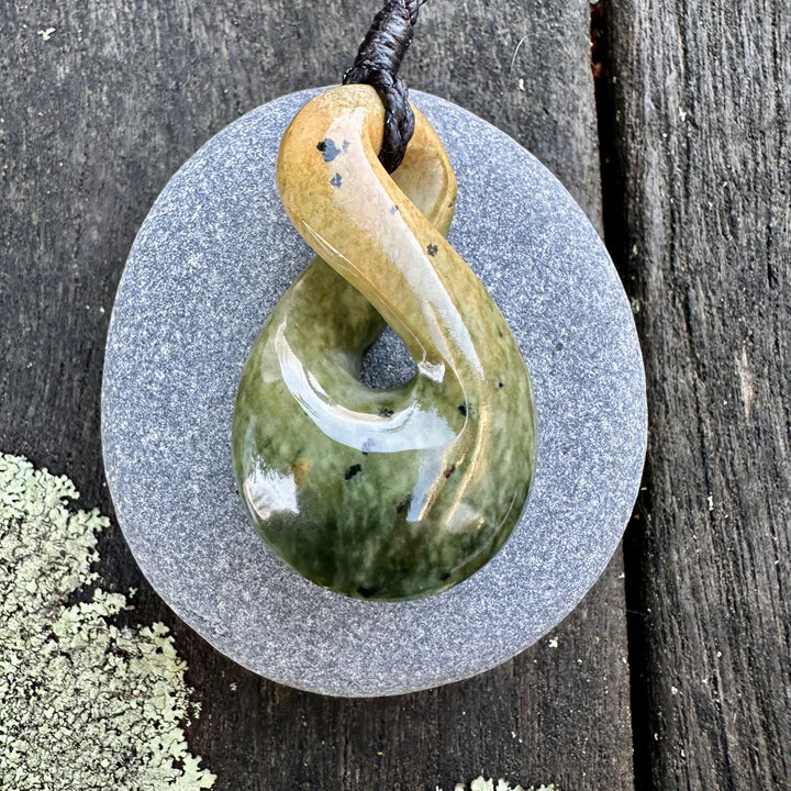 Small single twist rau kumara