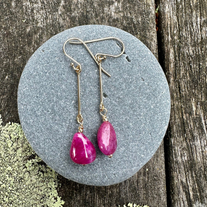 Indian ruby earrings in 14 ct gold