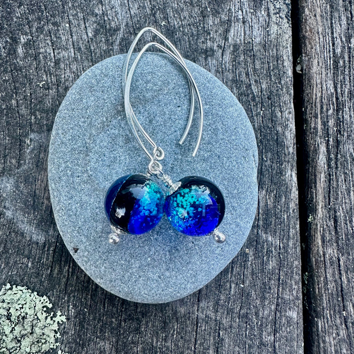 2 blue Japanese lanpwork earrings