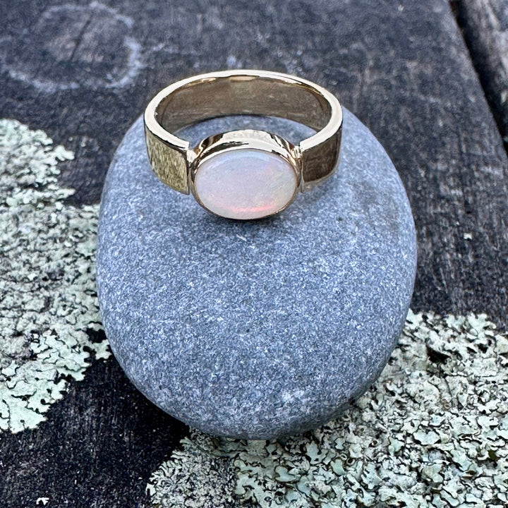 Vintage Australian crystal opal ring