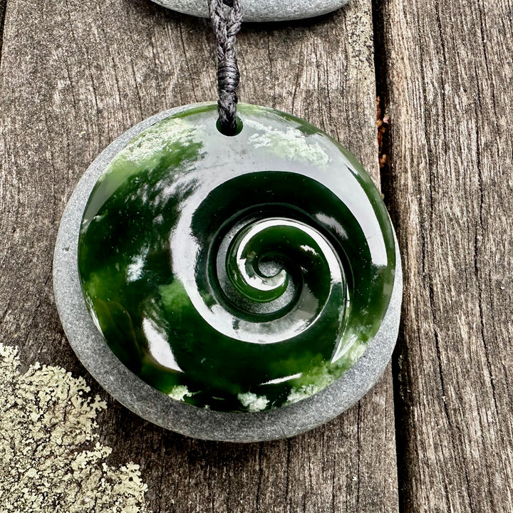 Large marsden flower koru