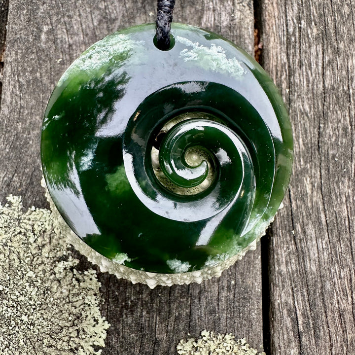 Large marsden flower koru