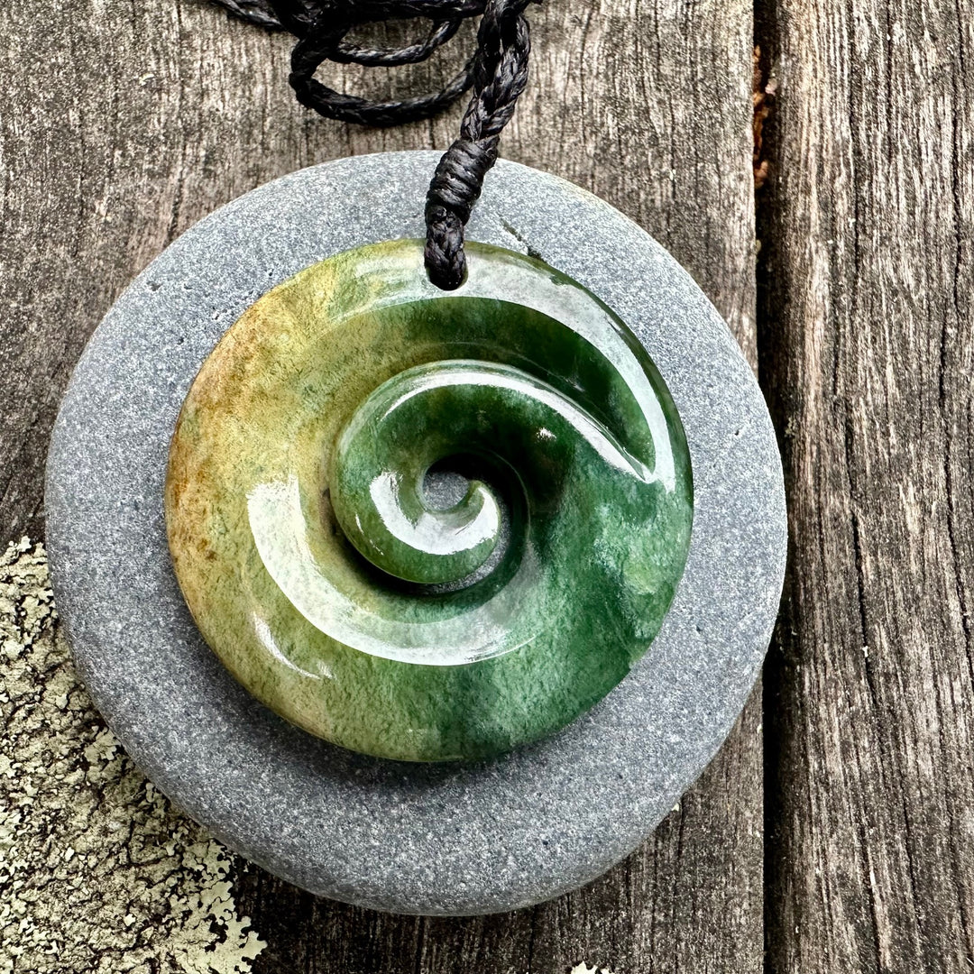 Medium Marsden flower koru
