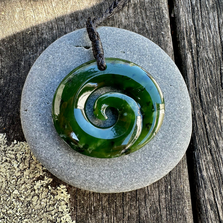 Kawa Kawa oval koru necklace