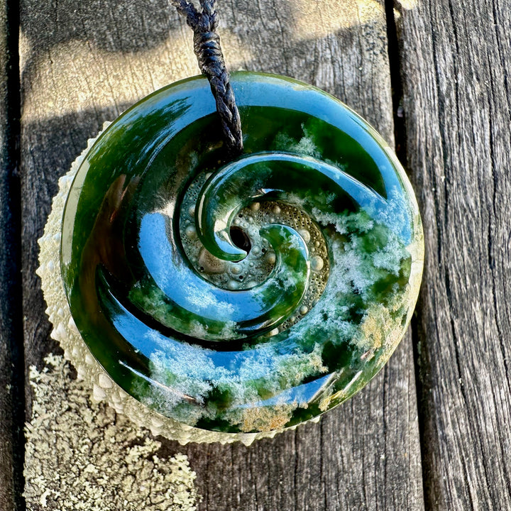 Large Marsden flower koru