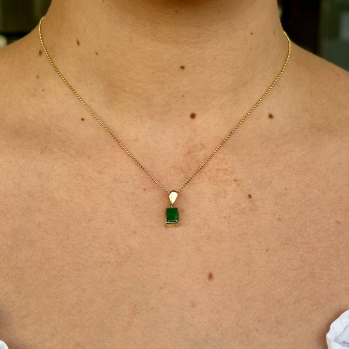Brazilian emerald pendant