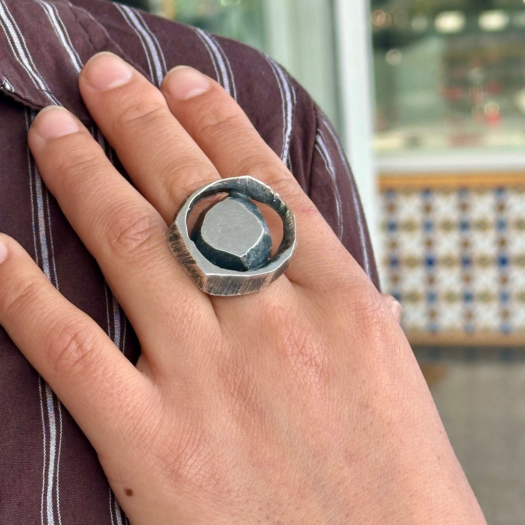 Vintage 1972 sterling ring
