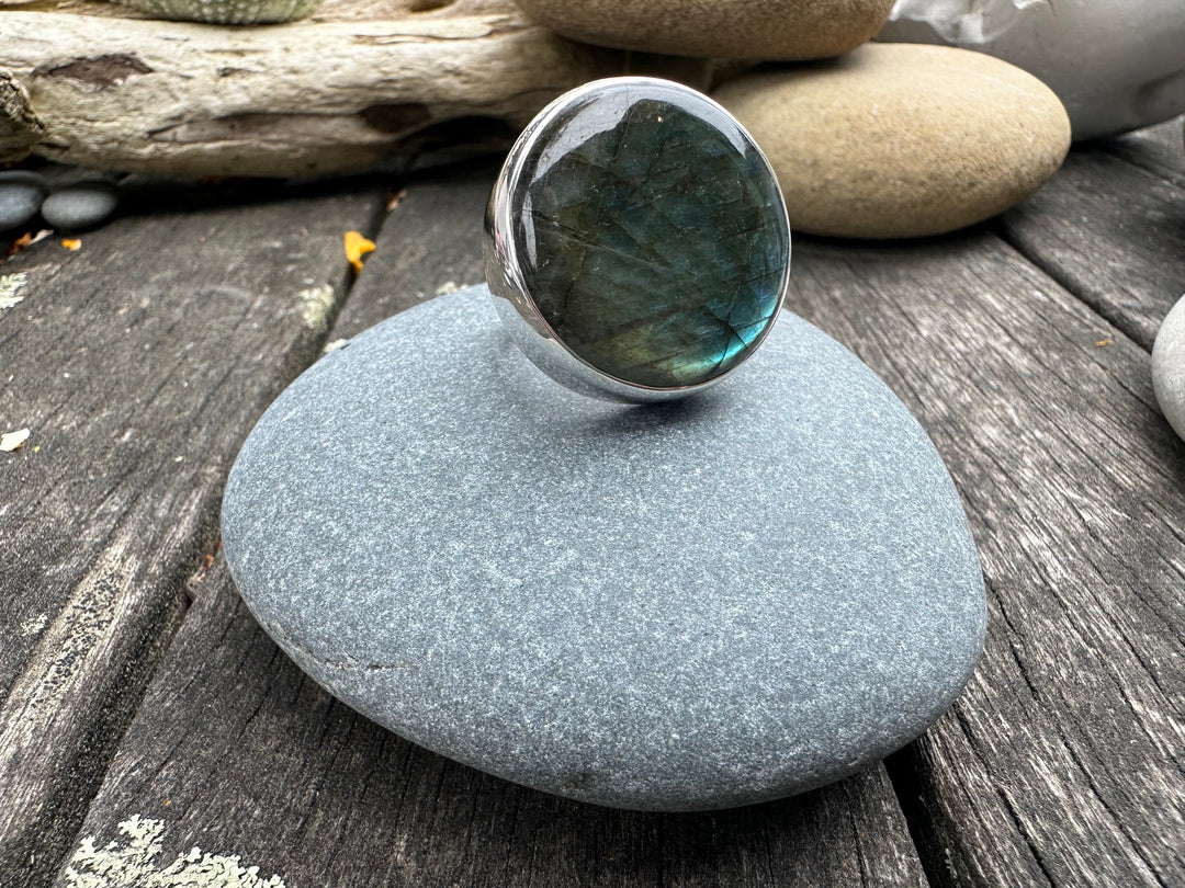 Huge labradorite ring