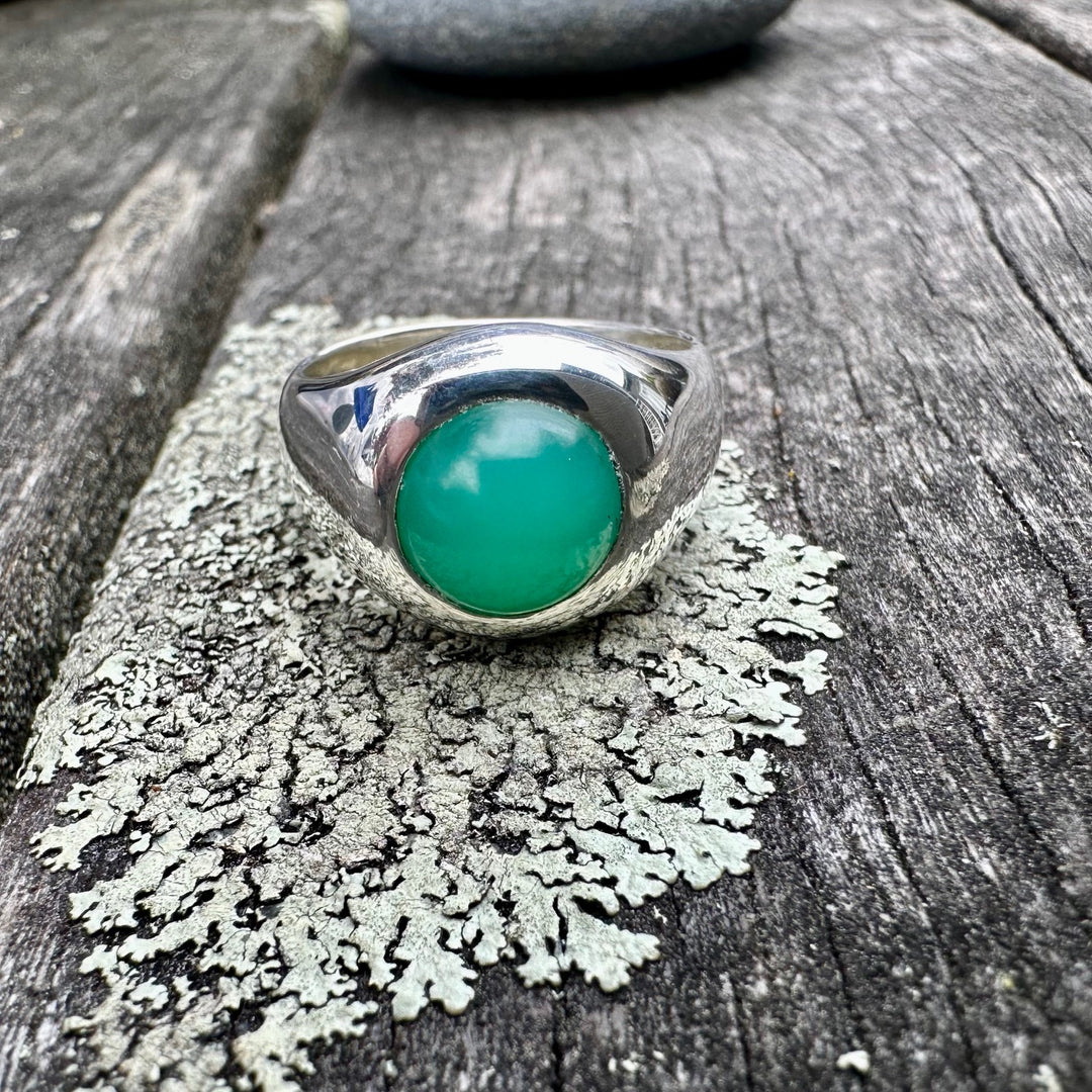 Crysoprase signet ring