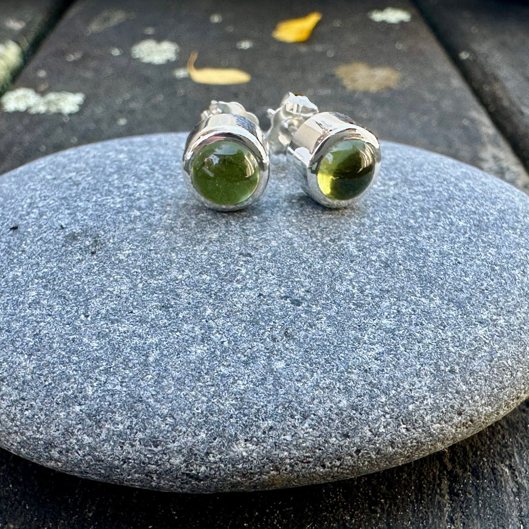 Peridot studs