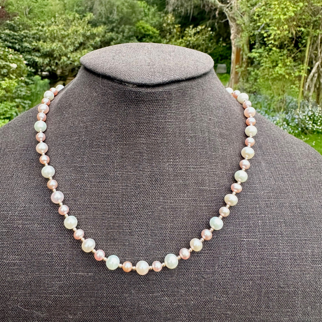 Pink & white freshwater pearl necklace
