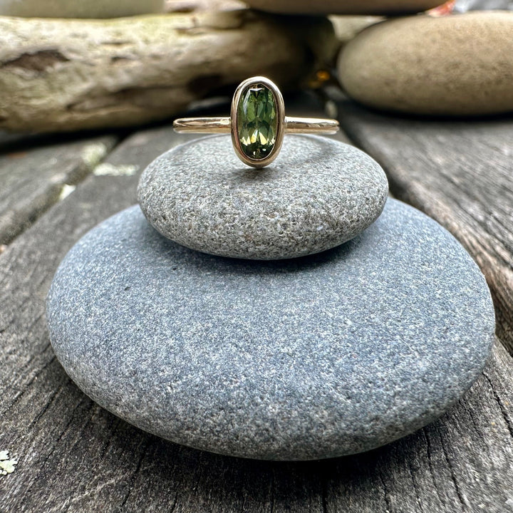 Rubyvale (Queensland) sapphire ring