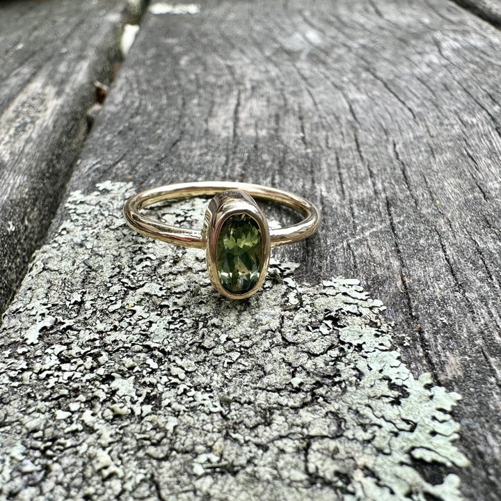 Rubyvale (Queensland) sapphire ring
