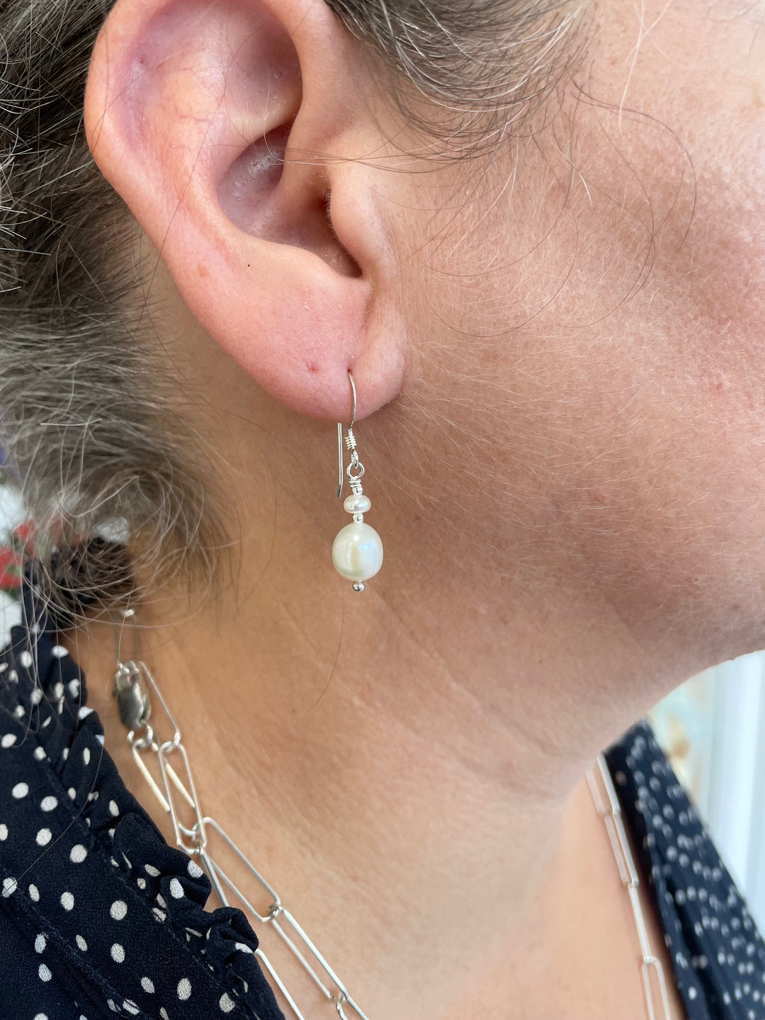 small freshwater pearl earrings