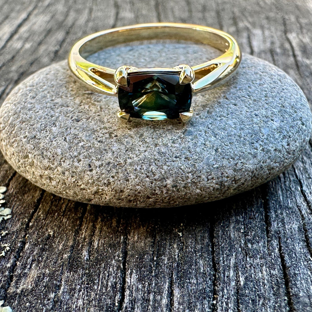 Australian parti sapphire ring