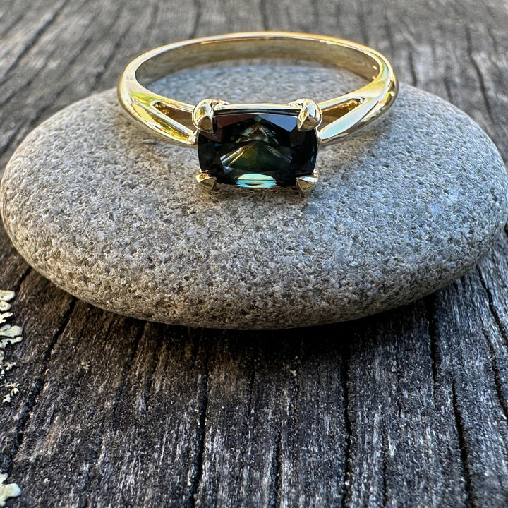 Australian parti sapphire ring