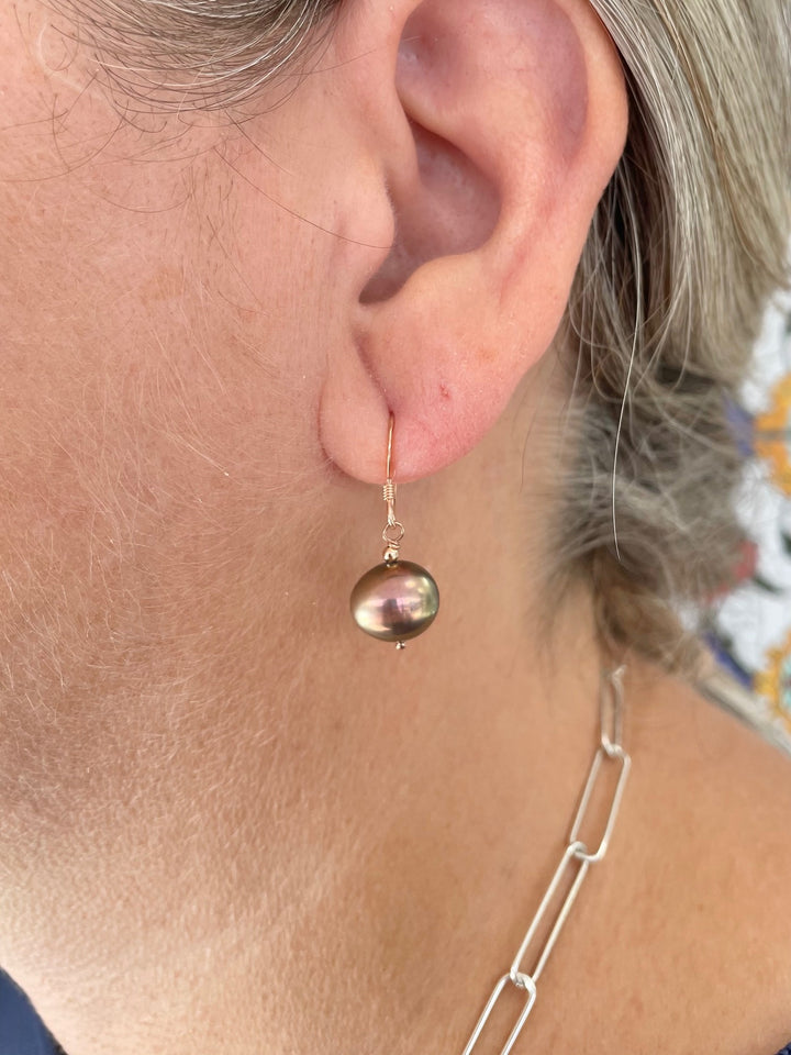 coffee coloured freshwater pearl earrings