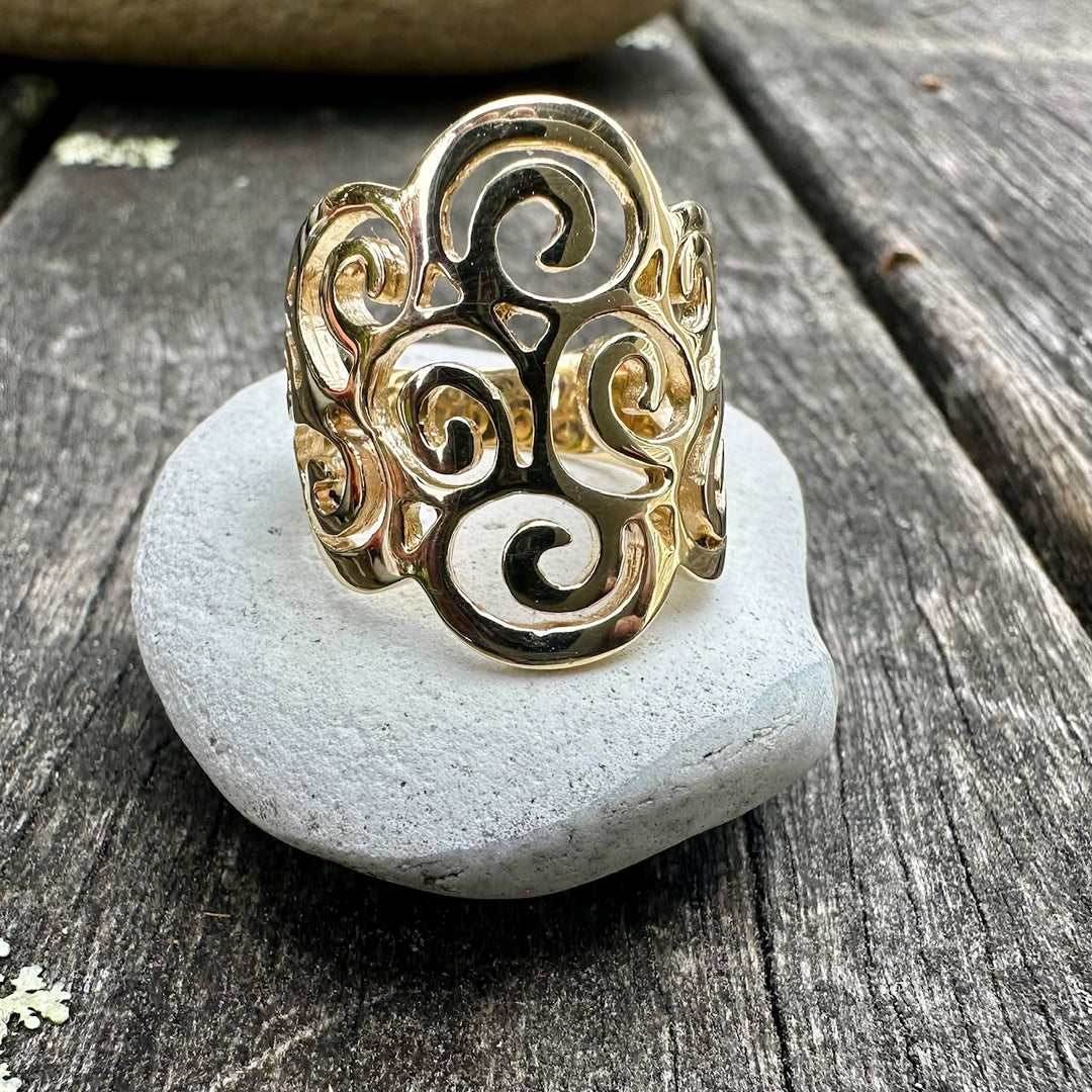 Koru swirl ring in 9CY gold