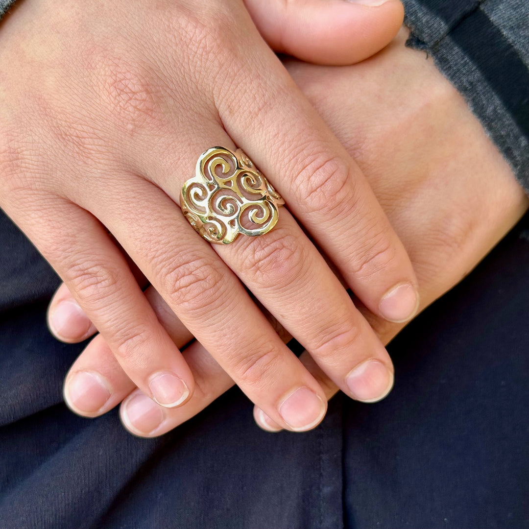 Koru swirl ring in 9CY gold