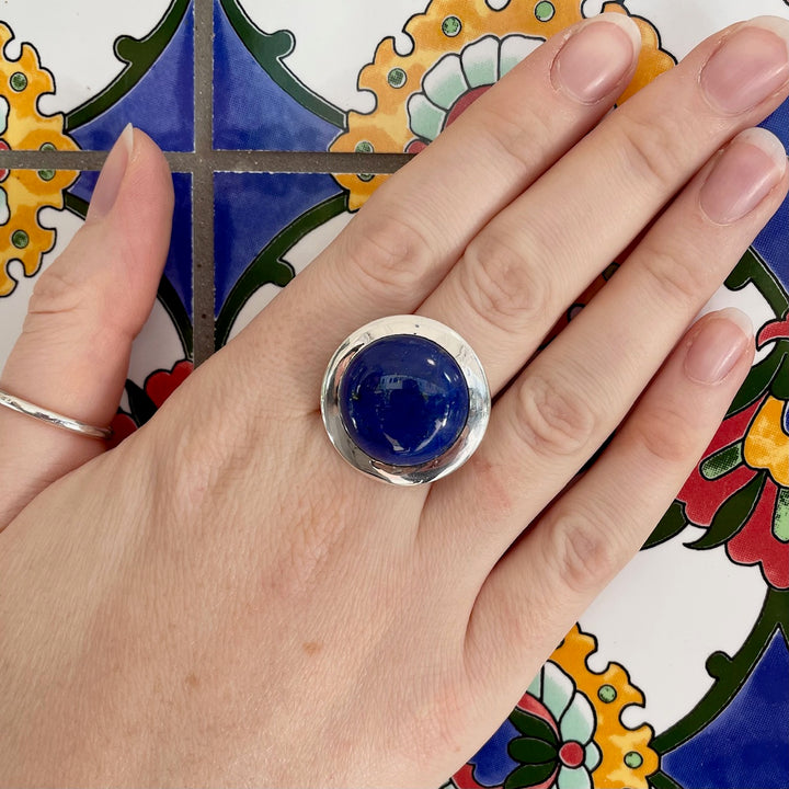 Huge lapis lazuli ring
