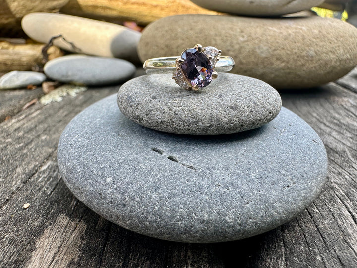 Purple spinel & diamond ring