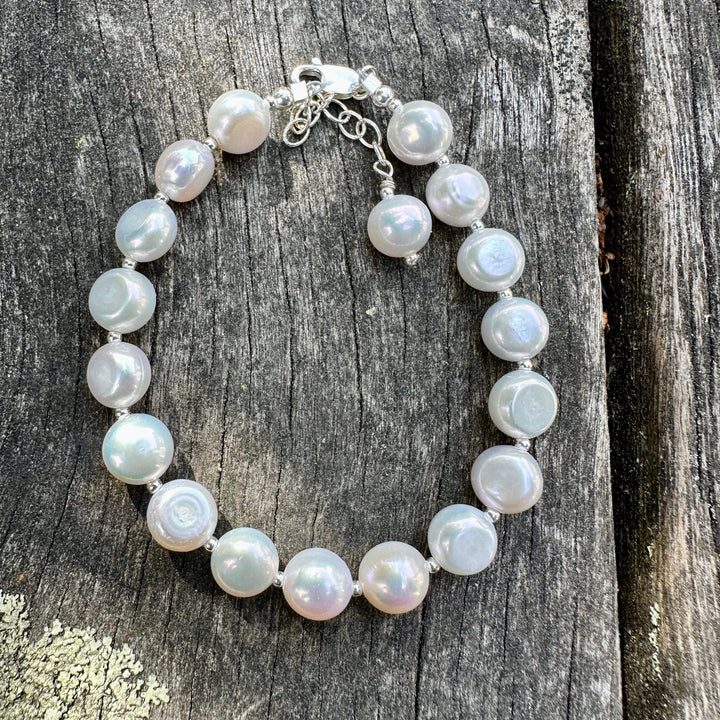 flat round white freshwater pearl bracelet