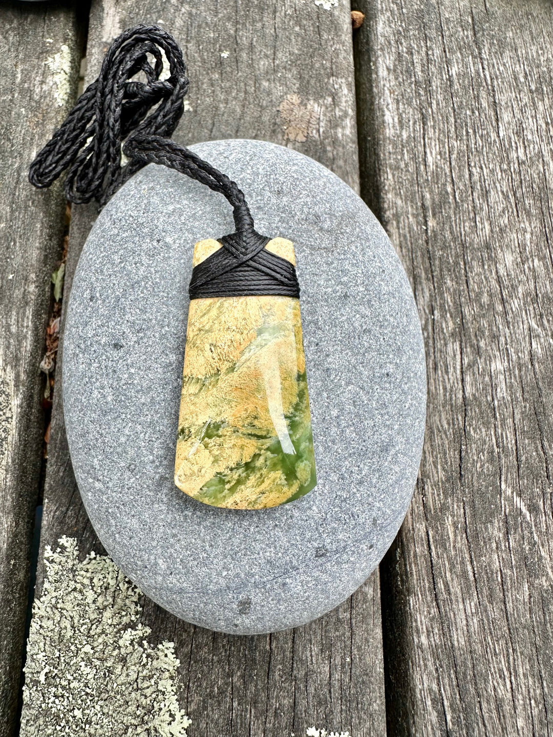 Small marsden flower toki