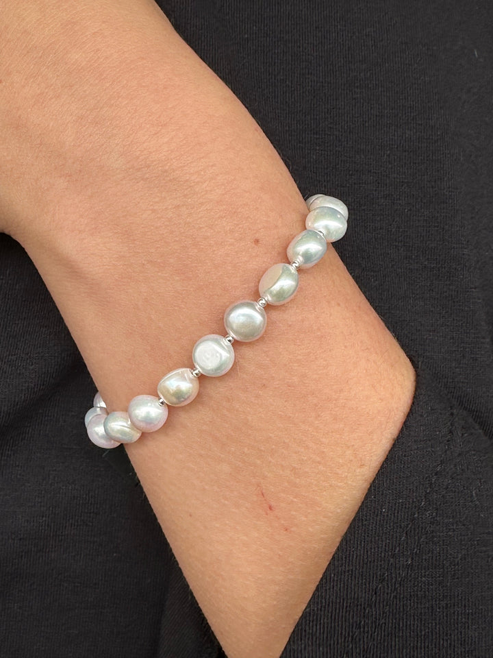 flat round white freshwater pearl bracelet