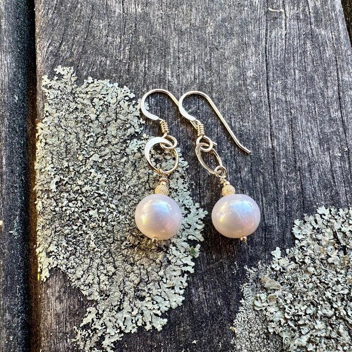 white freshwater pearl earrings