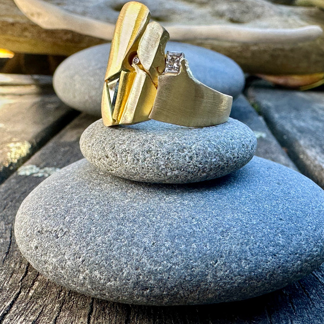 Vintage 18ct gold ring