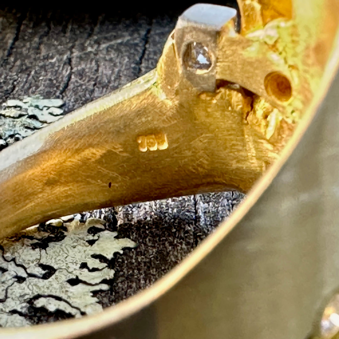 Vintage 18ct gold ring