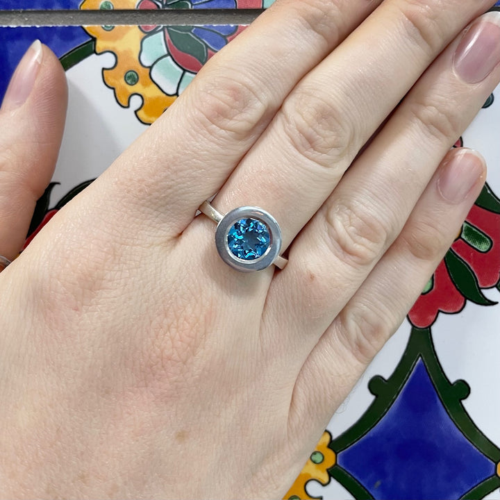 Blue topaz ring