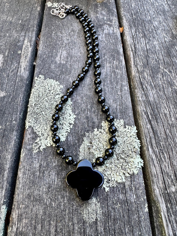 black onyx clover necklace