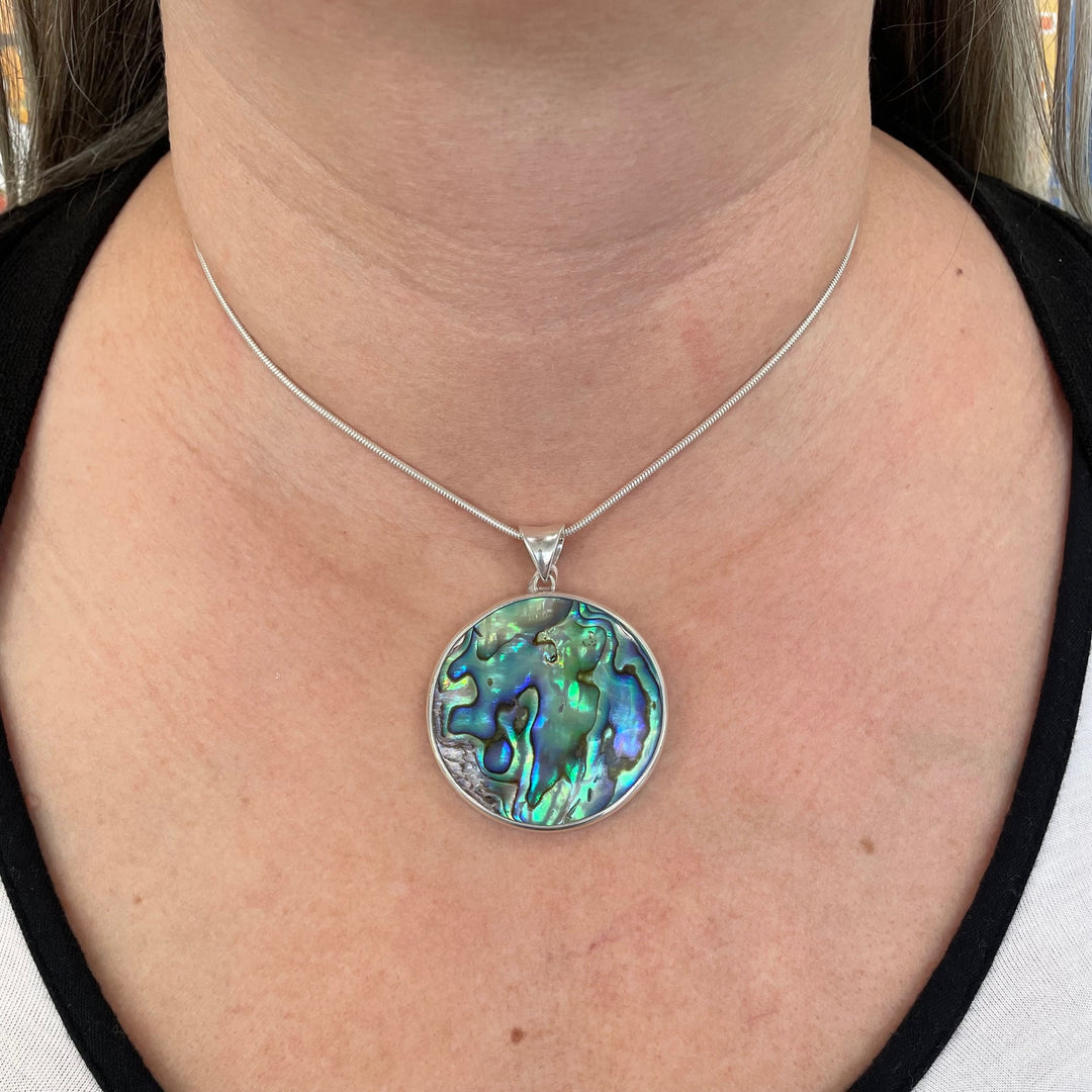 NZ paua shell pendant