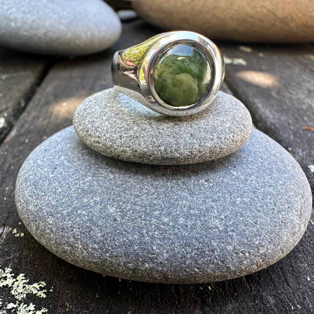 Sterling silver Marsden Flower greenstone signet ring