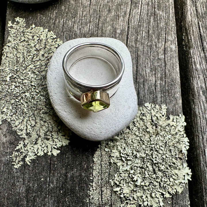 Peridot Bella ring