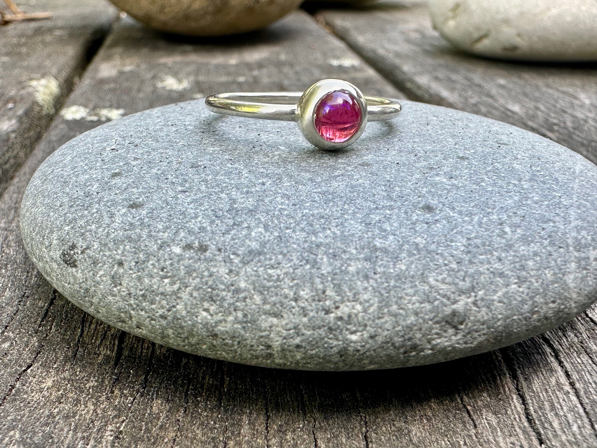 Pepe dragons breath ring – Rowena Watson Jewellers
