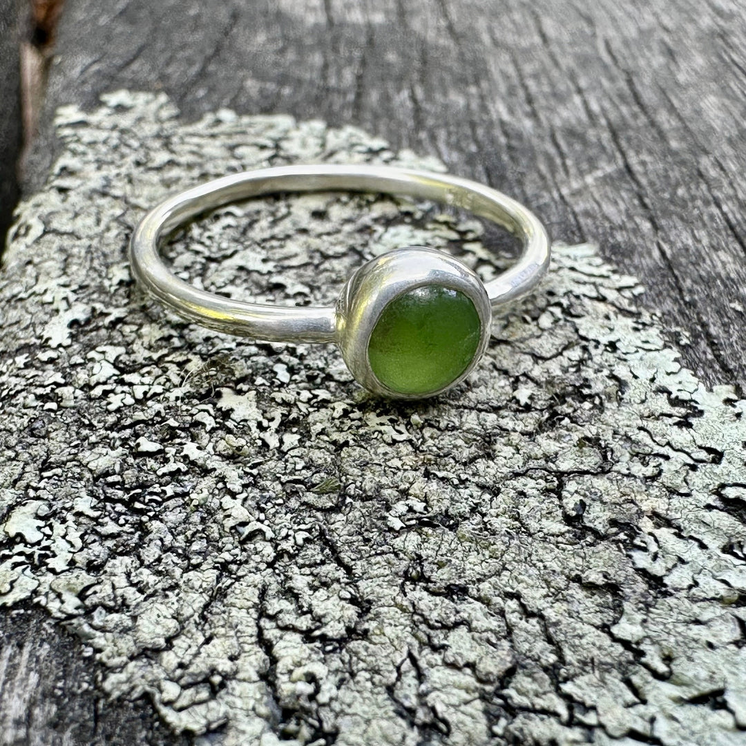 Sterling silver Pepe New Zealand pounamu ring
