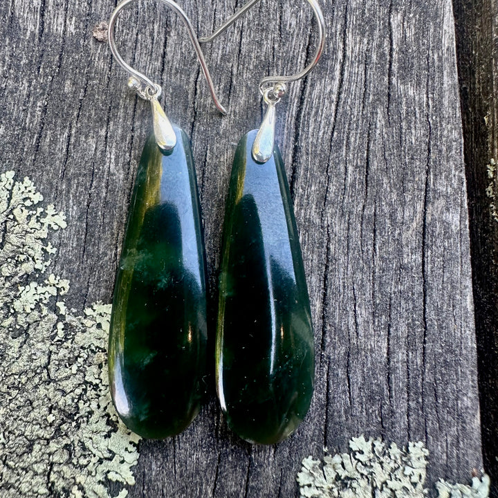Dark small New zealand greenstone earrings