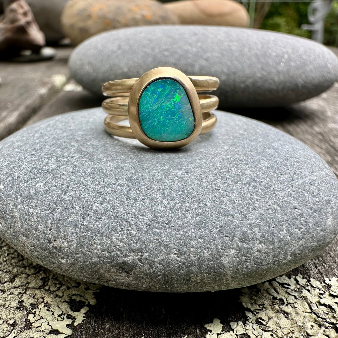 Boulder opal ring in 9 ct gold